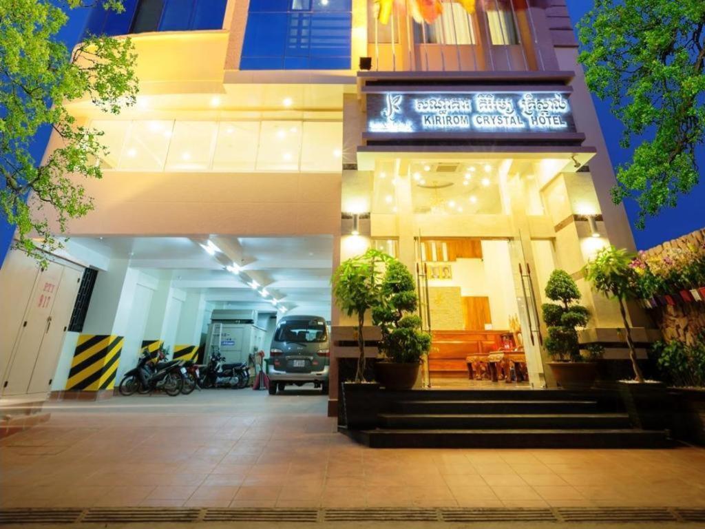 Kirirom Crystal Hotel Phnom Penh Eksteriør bilde