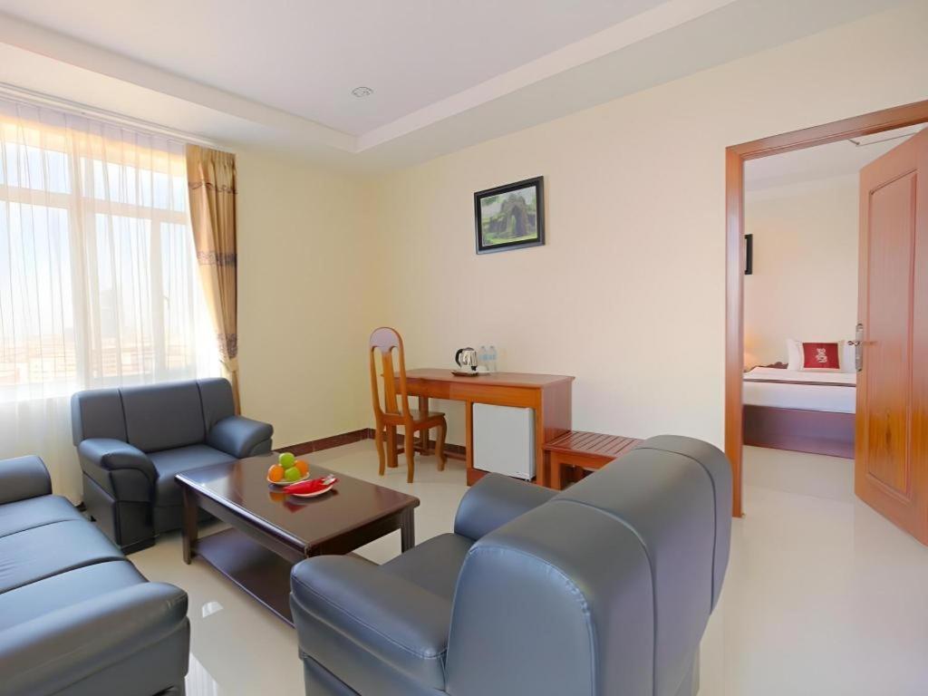 Kirirom Crystal Hotel Phnom Penh Eksteriør bilde