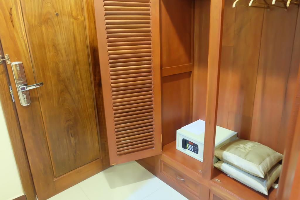 Kirirom Crystal Hotel Phnom Penh Eksteriør bilde